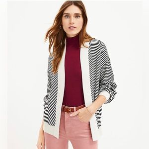 EUC - LOFT Herringbone Open Cardigan Sweater in Medium. Black and creamy white